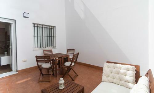 Gatu Apartamentos Casa Linares