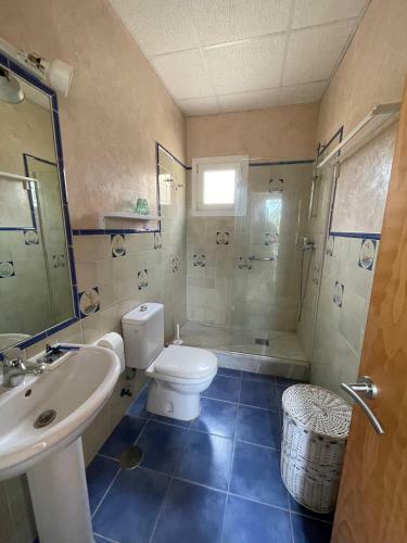 Apartamento En Centro Comercial Las Redes