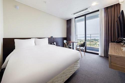 Riviera Incheon Airport Hotel
