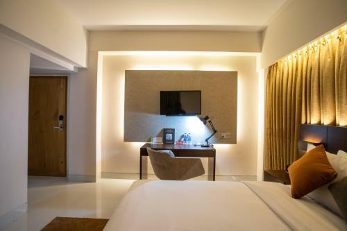Hotel Jatra Flagship Khulna City Centre