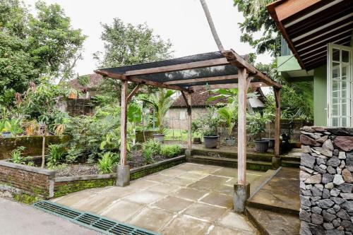 Hostal Omah Kemiri 4 Yogyakarta
