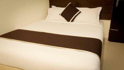 Hotel Golden Hill