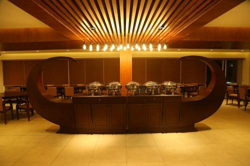 Hotel Royal Pearl Serviced Apartment & Suites