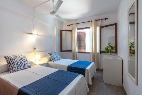 Apartments Port De Pollen�a