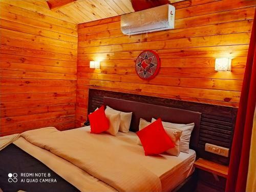 Hotel Bliss Water Resort