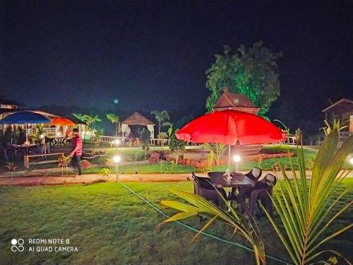 Hotel Bliss Water Resort
