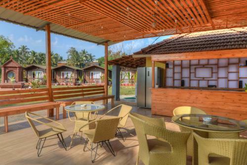 Hotel Bliss Water Resort