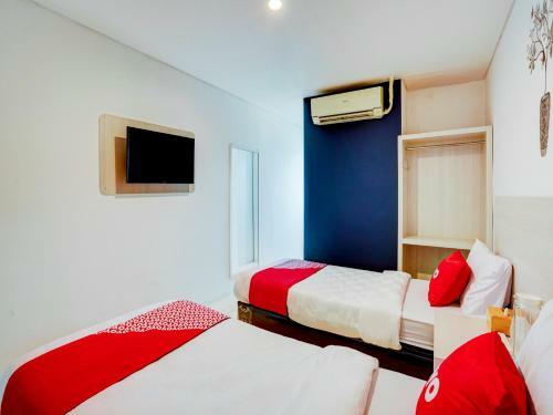 Collection O 90176 Lg Hotel Jember