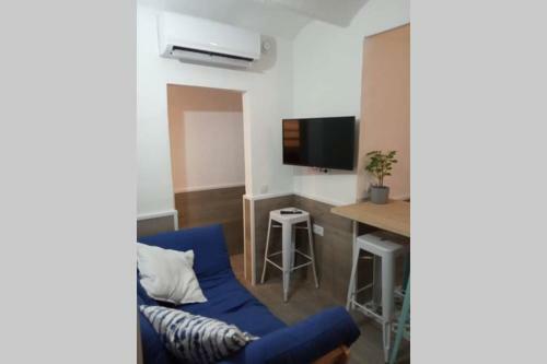 M2 Cool Apartment Next To Metro. 15m To Center