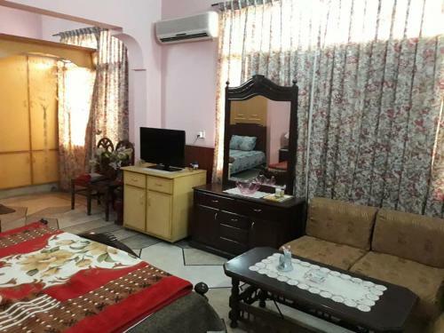 Hostal Royal Guest House