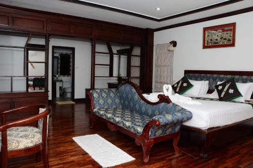 Anoulackkhenlao Hotel