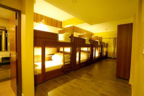 Albergue Om Gaura Hotel