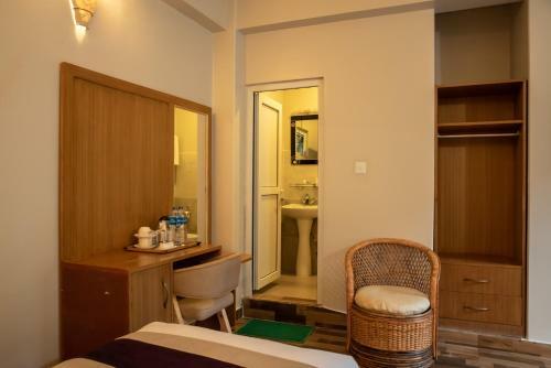 Hotel Busy Bee Resort, Pokhara