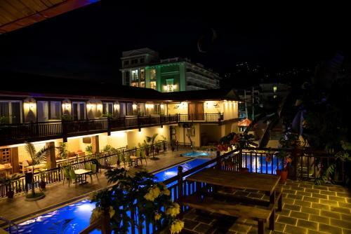 Hotel Busy Bee Resort, Pokhara