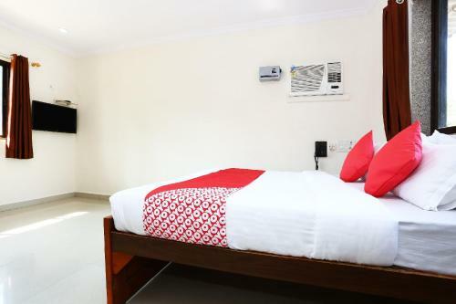 Hotel Oyo 24163 C Beach Resort