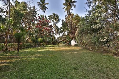 Hotel Oyo 24163 C Beach Resort