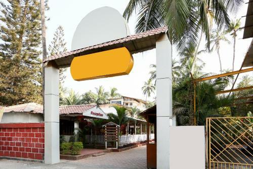 Hotel Oyo 24163 C Beach Resort