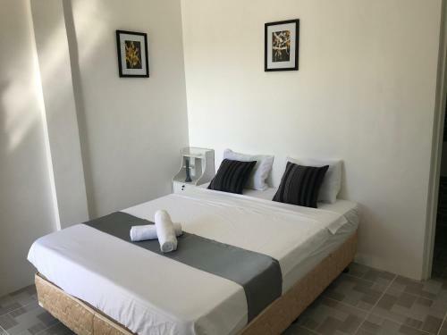 Hostal Paradise Beach Guest House