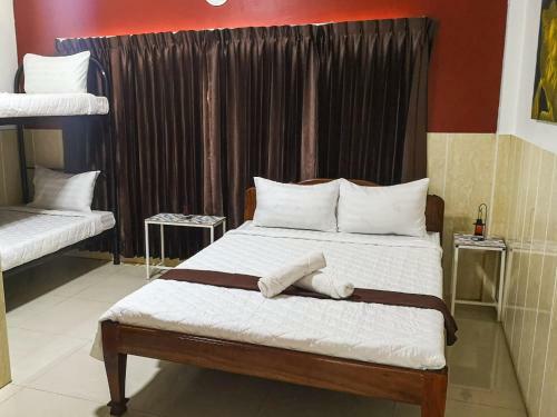 Hotel Route 76 Guest House