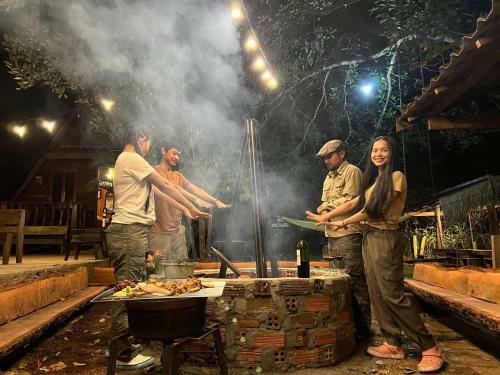 Hostal Mondulkiri Pizza Bungalows