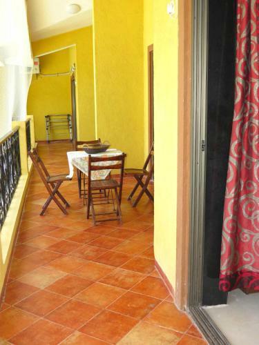 06) Spacious Luxurious Penthouse Apartment Sleeps 7 & Wifi