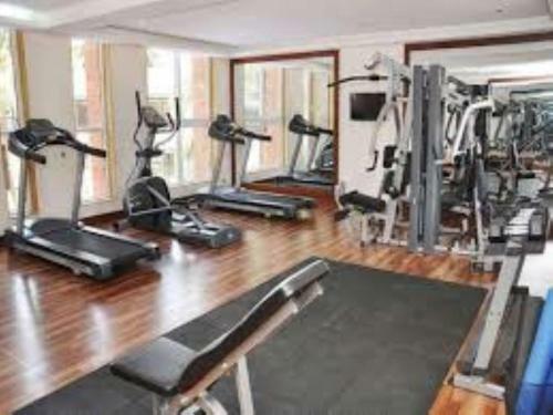 14) Very Modern Furnished Serviced Apartment