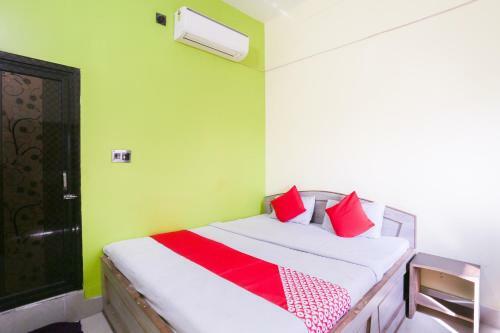 Oyo 69537 Vatika Hotel