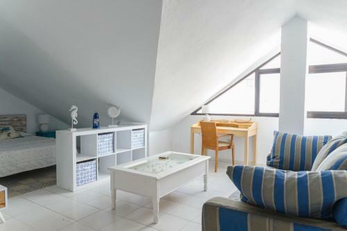 Apartamento C�ntrico Frente A La Playa.