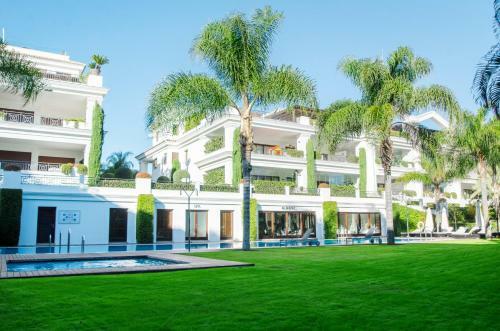 Luxury Apartment Frontal Beach In Doncella Beach