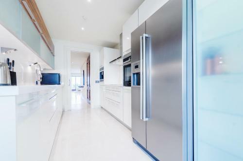 Luxury Apartment Frontal Beach In Doncella Beach