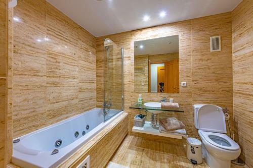 Marina Luxury Apartment