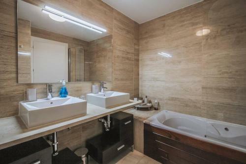 Apartamento Luxury Resort Marbella Terrace View Pool Golf Wifi