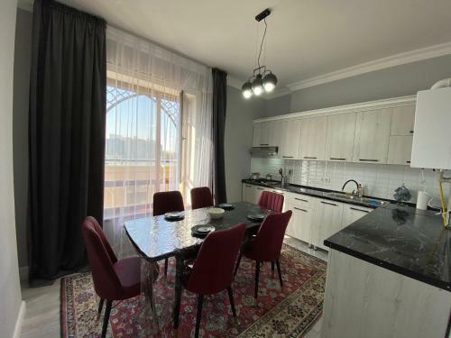 Keruen Saray Apartments
