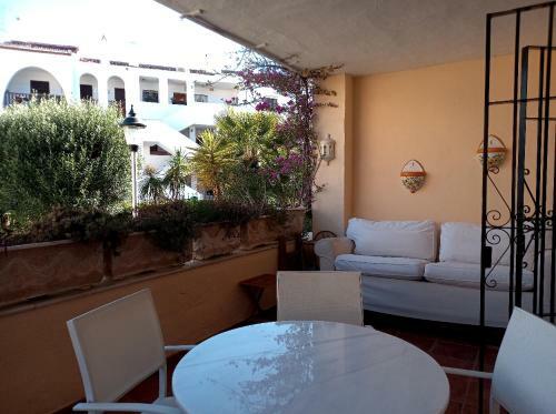 Apartment Near Puerto Banus