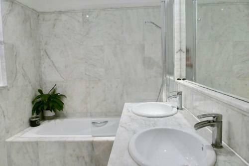 Apartamento 18-urbanizaci�n El Campanario