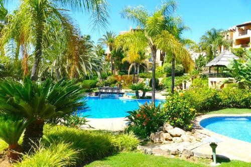 Apartamento 18-urbanizaci�n El Campanario