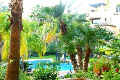 Apartamento 18-urbanizaci�n El Campanario