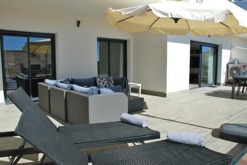 Luxurious Apartment In Beautiful Settings