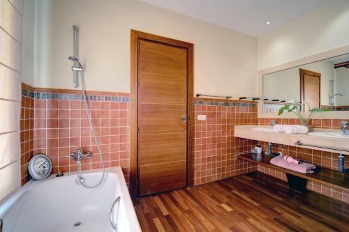 Villa 44b Calle De La Grulla