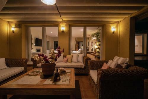 Villa 44b Calle De La Grulla
