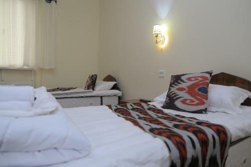 Eshoni Pir Hotel