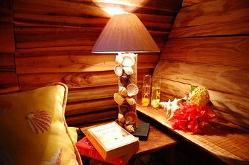 Chalet Tropical Village