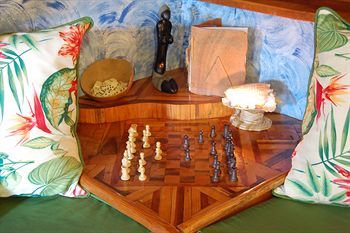 Chalet Tropical Village