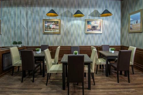Seven Inn Boutique Hotel