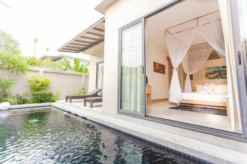 Honeymooner Pool Villa@seastone