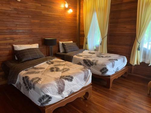 Baan Mai Pool Villa Phuket