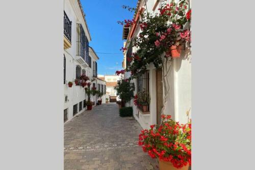 Estepona Seaview Apartment Seletur