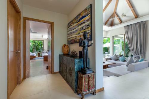 Sunny 3br Villa With Private Pool At Bangtao Beach