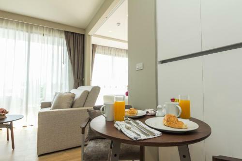 Cozy Apartment 7 Min Walk From Bangtao Beach