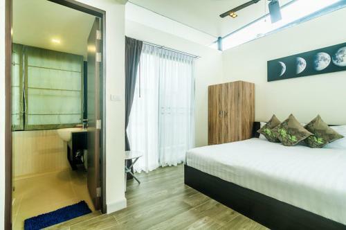 Villa 3bdr Townhouse 800m From Bangtao Beach